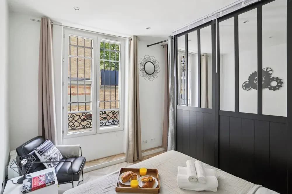 Modern Central Paris Flat by Les Halles - photo 3