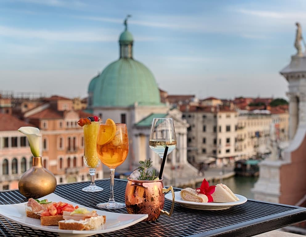 NH Venezia Santa Lucia Hotel - photo 12