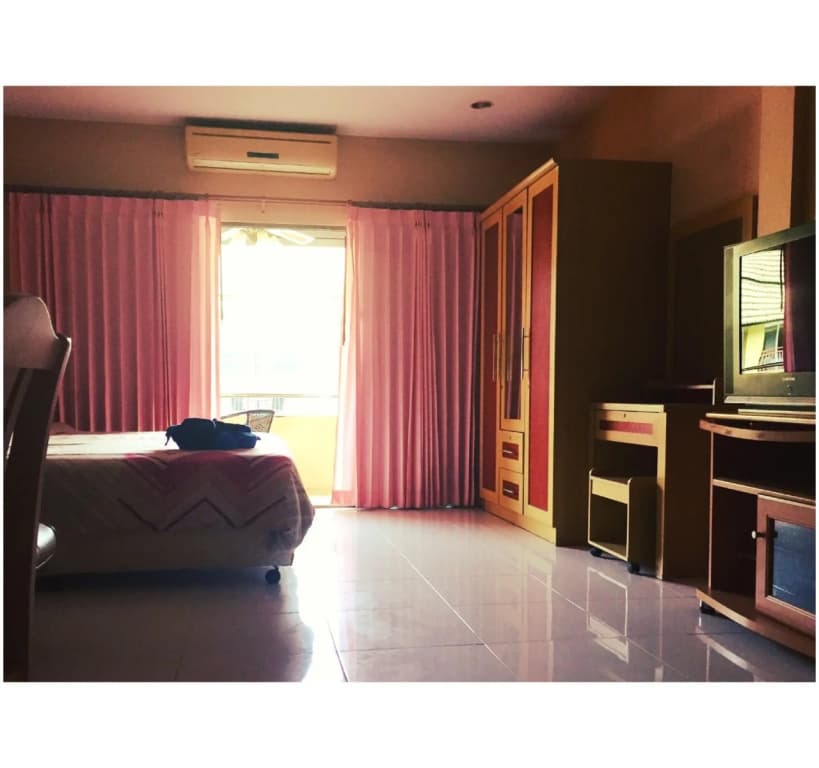 Orient Hotel - photo 2