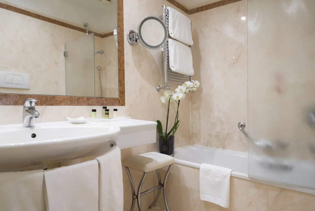 Dei Borgognoni Hotel - photo 10