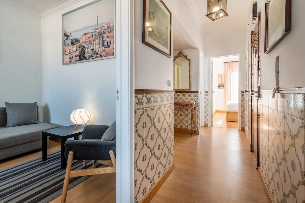 Guestready - Bright 2BR Apartment in the Heart of Graça - photo 2