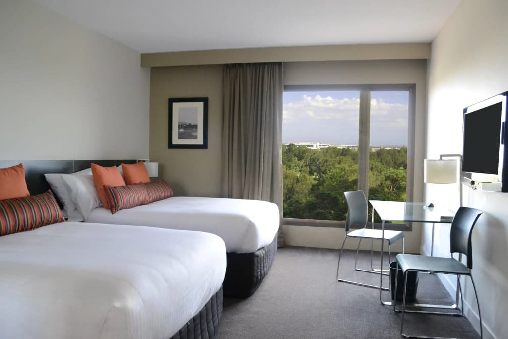 Novotel Sydney International Airport Hotel - photo 4