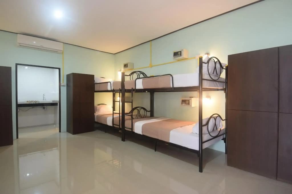 Lanta Long Beach Hostel - photo 1