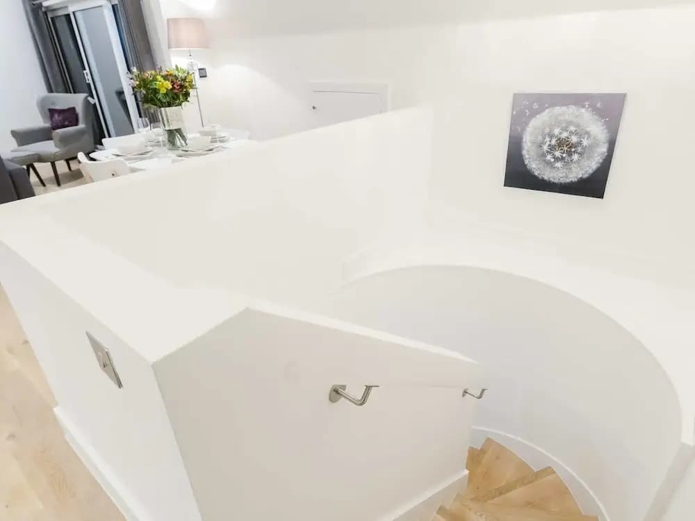 Ealing Studio Apartments - photo 16