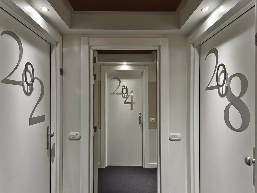 Hotel Caravel - photo 11
