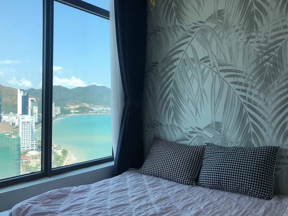 Trangs Beachfront Apartment Nha Trang - photo 2