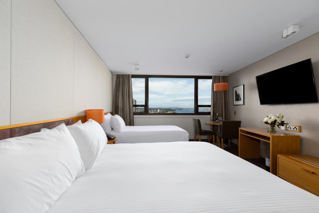 View Sydney ( North Sydney Harbourview Hotel) - photo 5