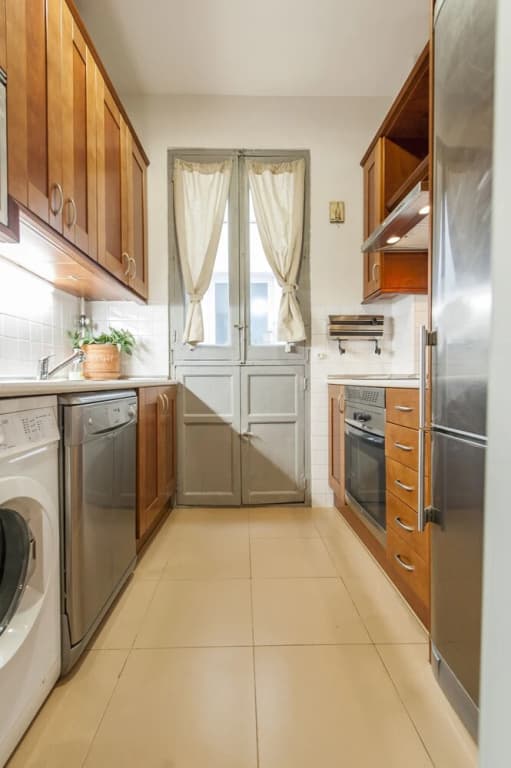 SALAMANCA LUXURY I - ElevenHost - photo 15