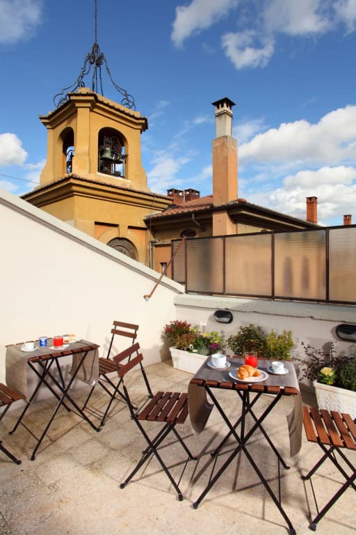 Hearth Hotel - photo 18