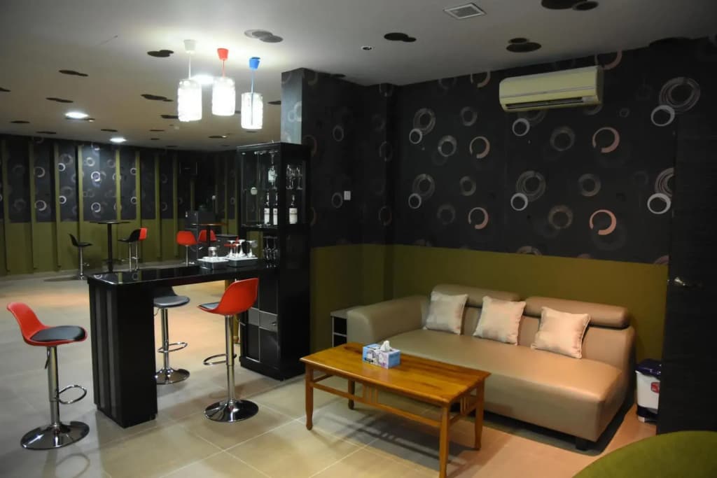 56 Hotel - photo 8