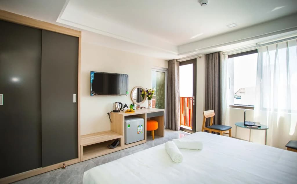 Moonlight Bay Hotel - photo 3