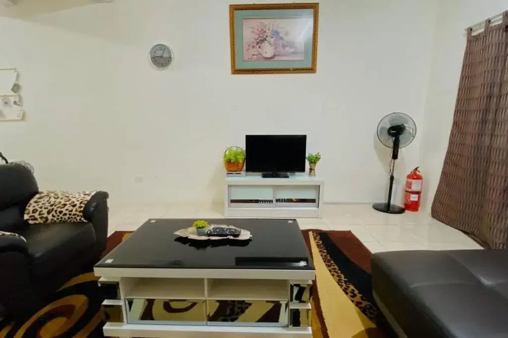 LILY VACATION HOME at CAMERON HIGHLANDS - 13 PAX,FREE WiFi w CARPORCH - photo 9