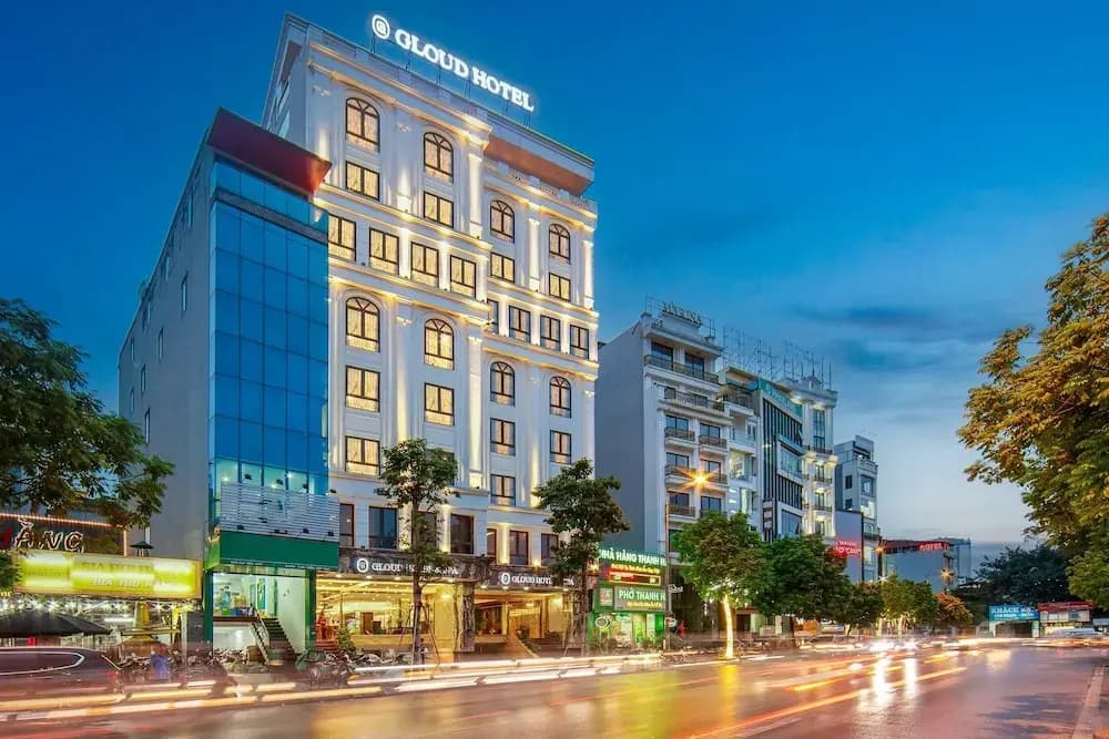 Gloud Hotel - photo 1