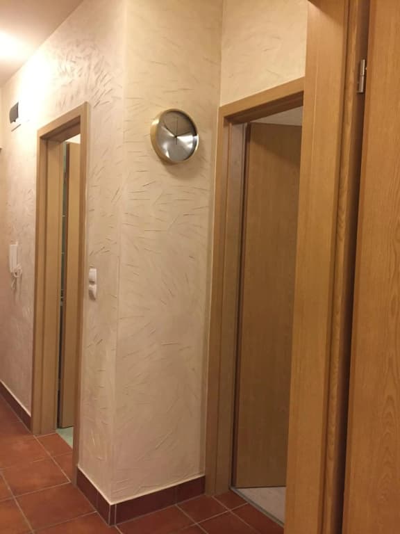 Aden Apartment - free parking, AC - photo 10