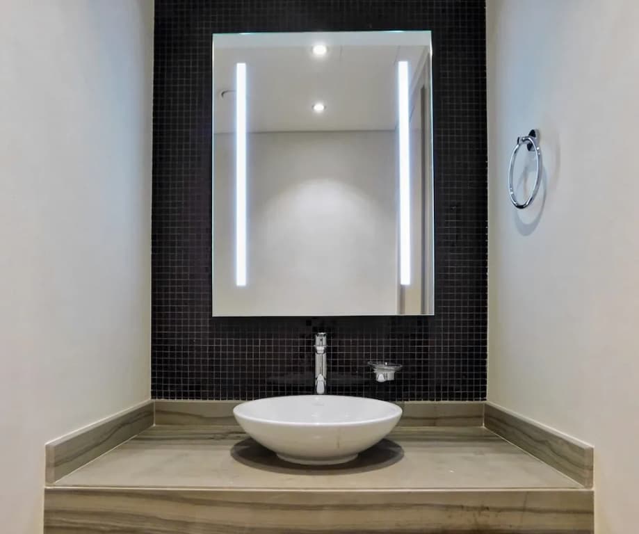 Luton Vacation Damac Paramount Tower - photo 7