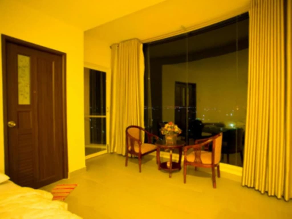 Blue Heaven Hotel - photo 7