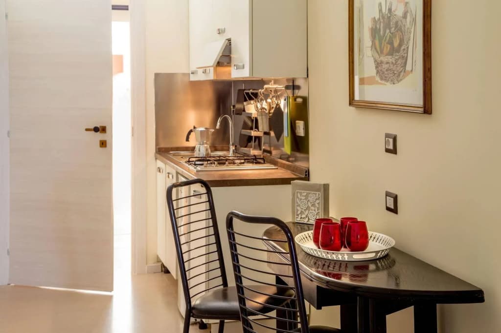Roma Central Guest House - photo 17