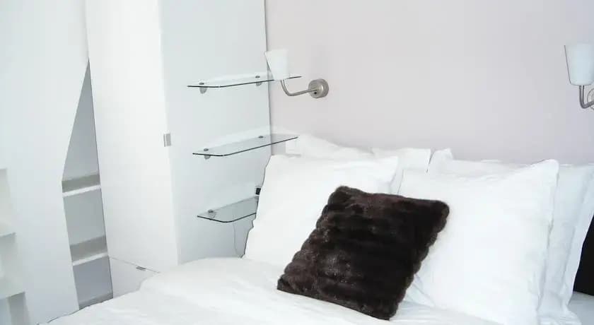 Sevigne apartment - photo 9