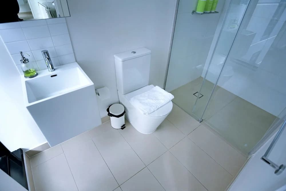Southbank Platinum Tower Apartment - photo 8