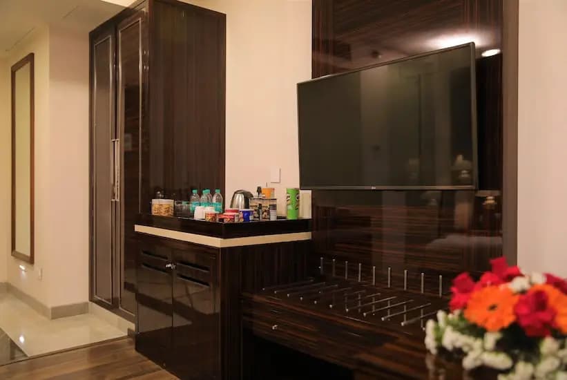 Hotel LA New Delhi - photo 22