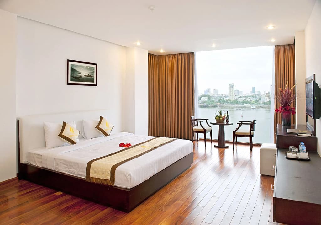 Hoang Linh Riverside Hotel - photo 4