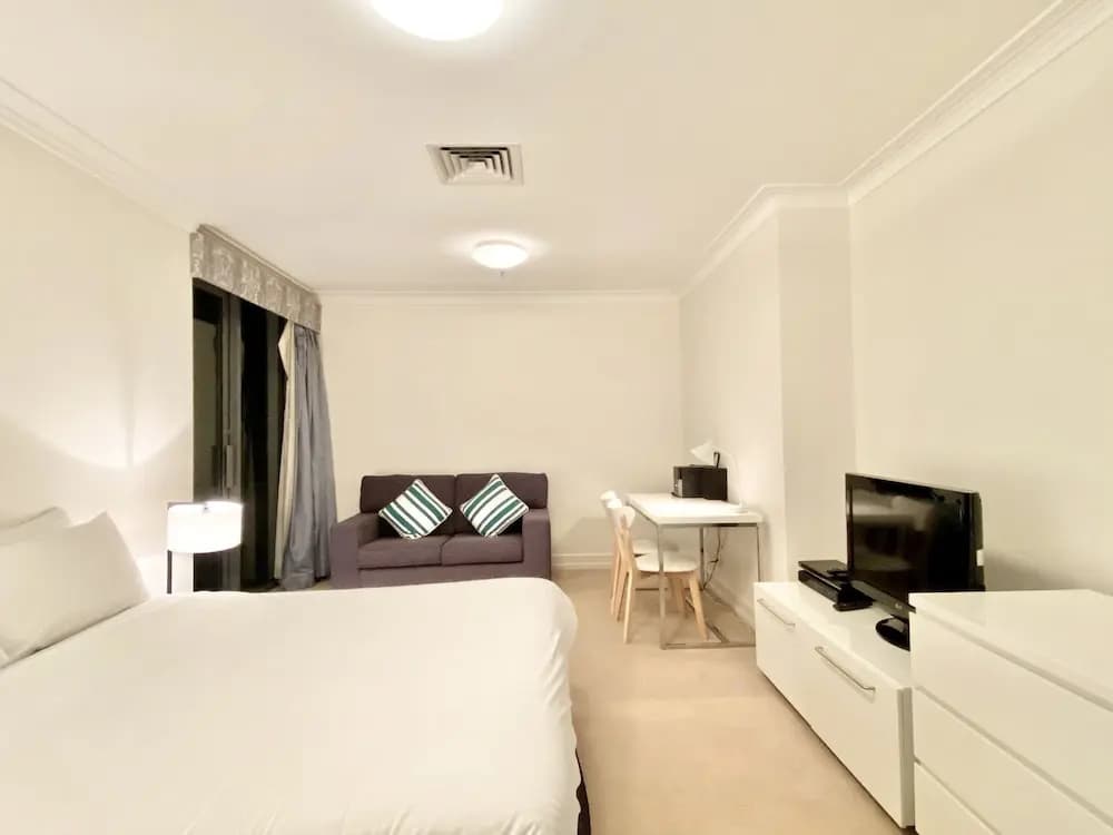 Milson Serviced Apartments - photo 6