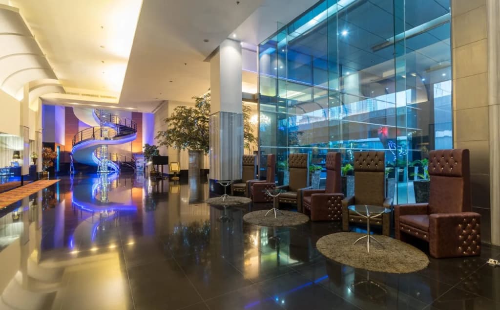 Manhattan Hotel Jakarta - main photo