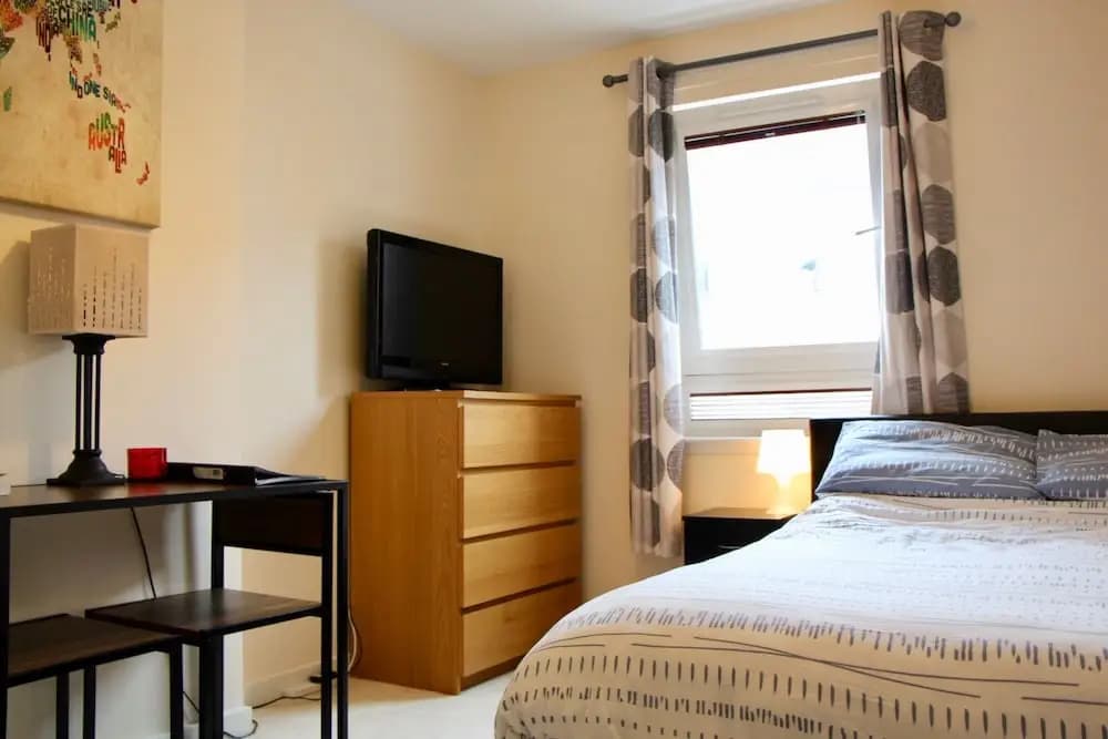 Modern Flat With a Lift and Balcony - main photo