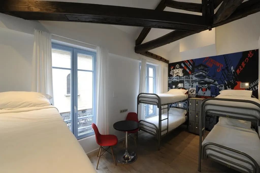 3 Ducks Hostel - photo 2