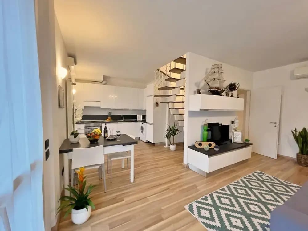 Chic Apt Near Piazza Duomo, Milan - photo 18