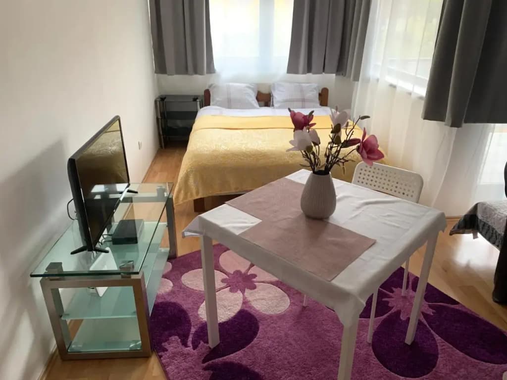 Tigraki Apartment Budapest - photo 2
