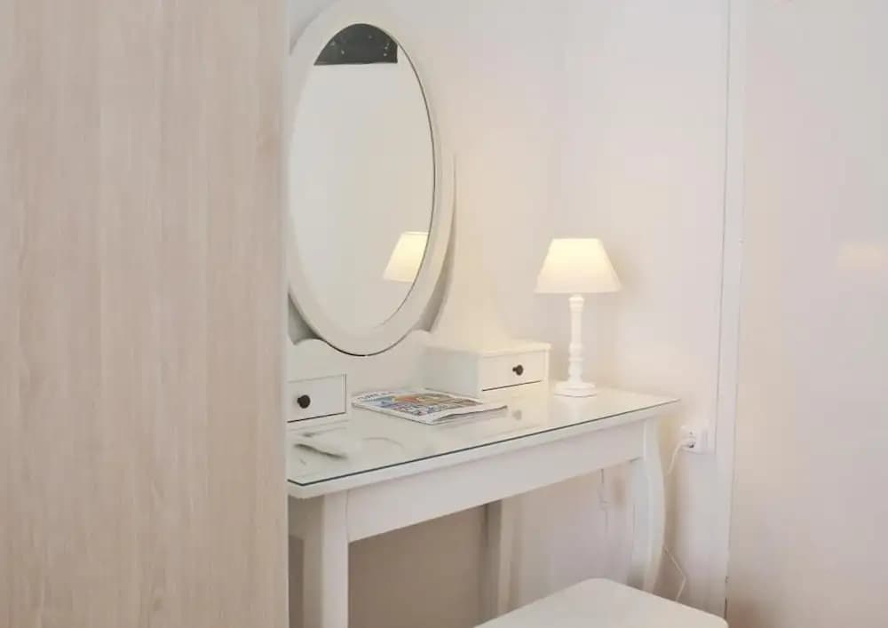 Suite 2 Bedrooms - photo 16