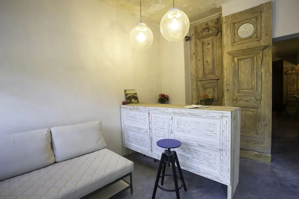 The Doors Apartments - main photo