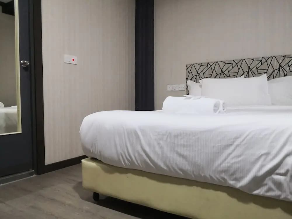 Vivids Hotel - photo 7