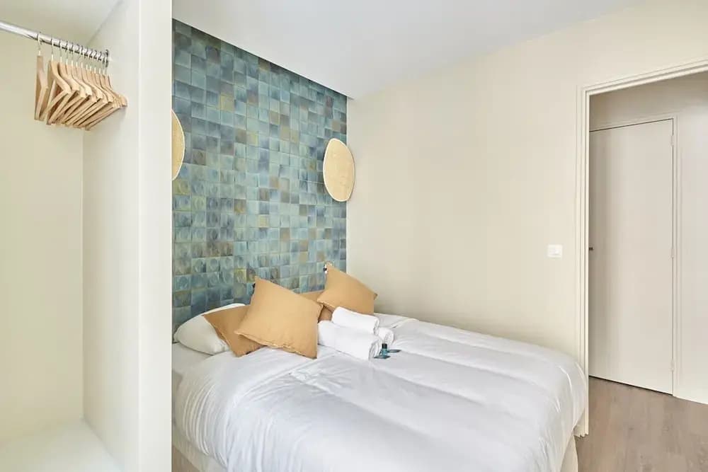 Modern 2 Bedrooms Apartment Le Marais/ Beaubourg - photo 2
