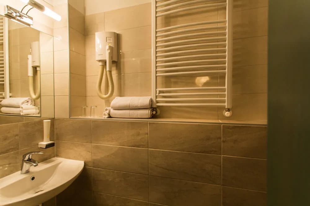 Corvin Hotel Budapest Residence - photo 8