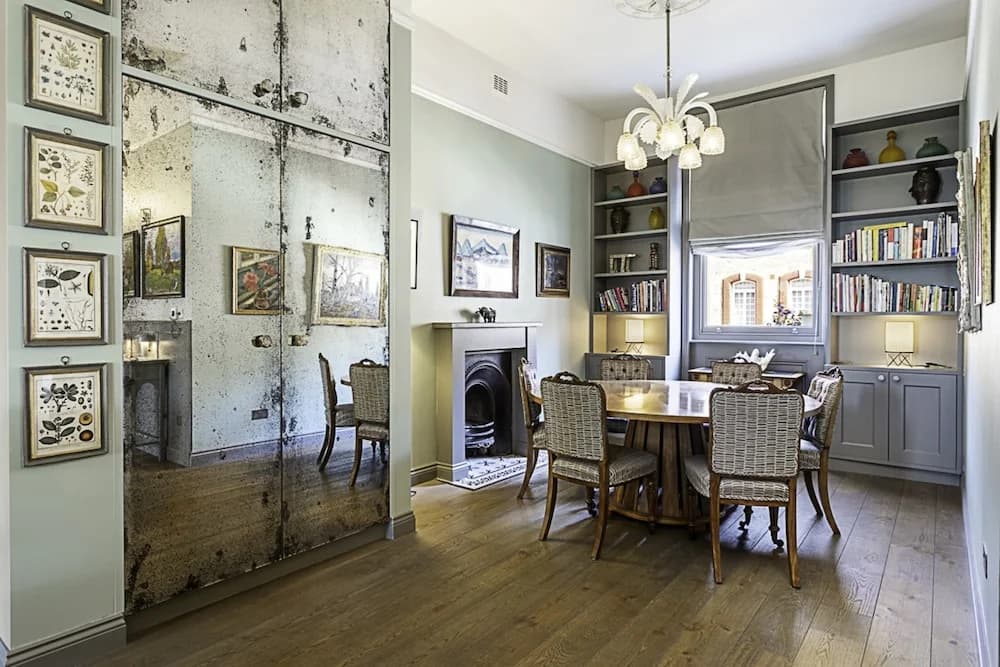 Well-designed Chelsea Flat - photo 20