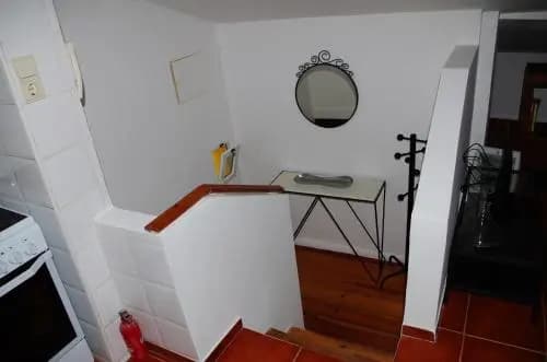 Lisbon Sloped Ceiling Apartment - photo 4