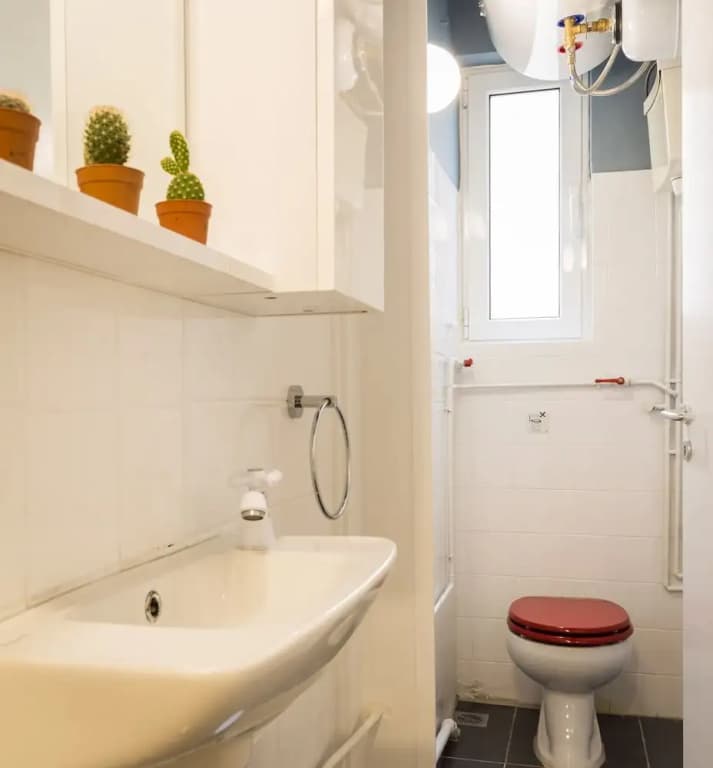 Exceptionally located apartment in Plaka - photo 6