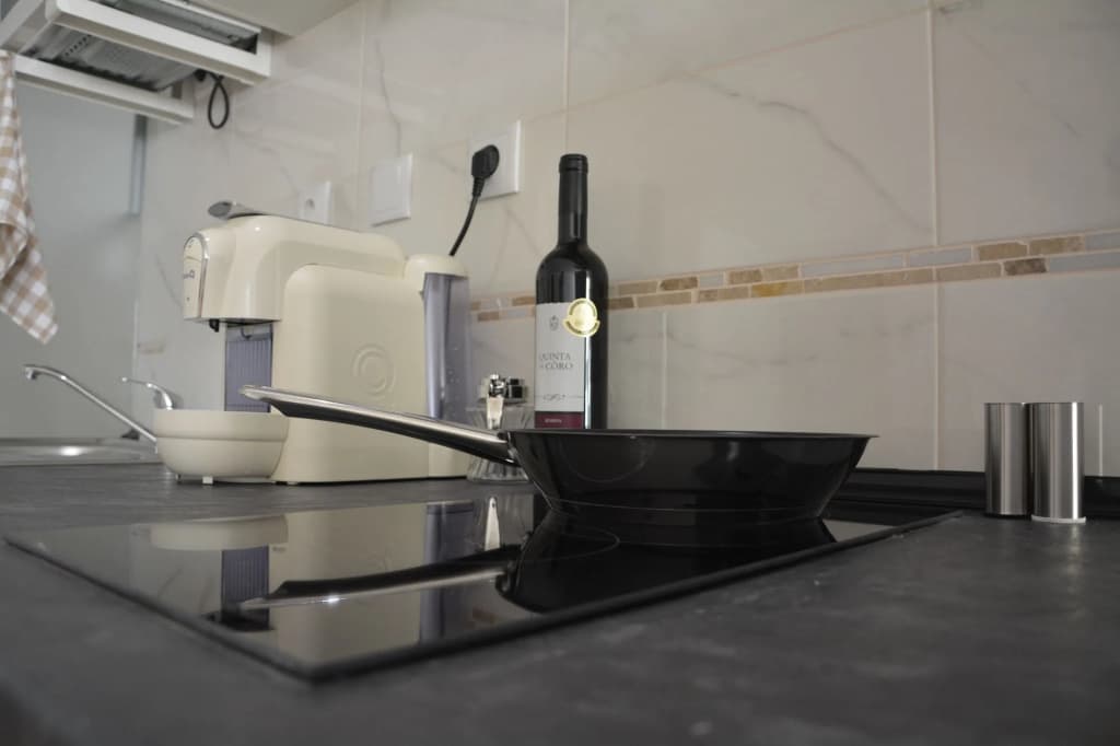 In Lisbon Apartments - photo 18