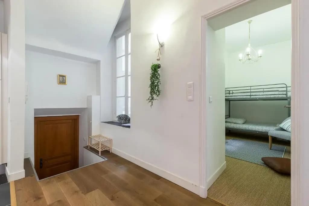 Pref 2 · F4 - Vaste Et Bourgeois ,3 Chambres, Ascenseur, Vx-Nice - photo 10