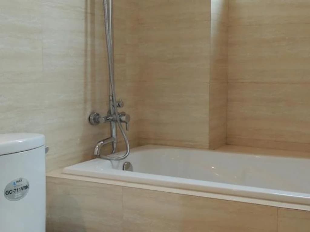 B Hotel - photo 8