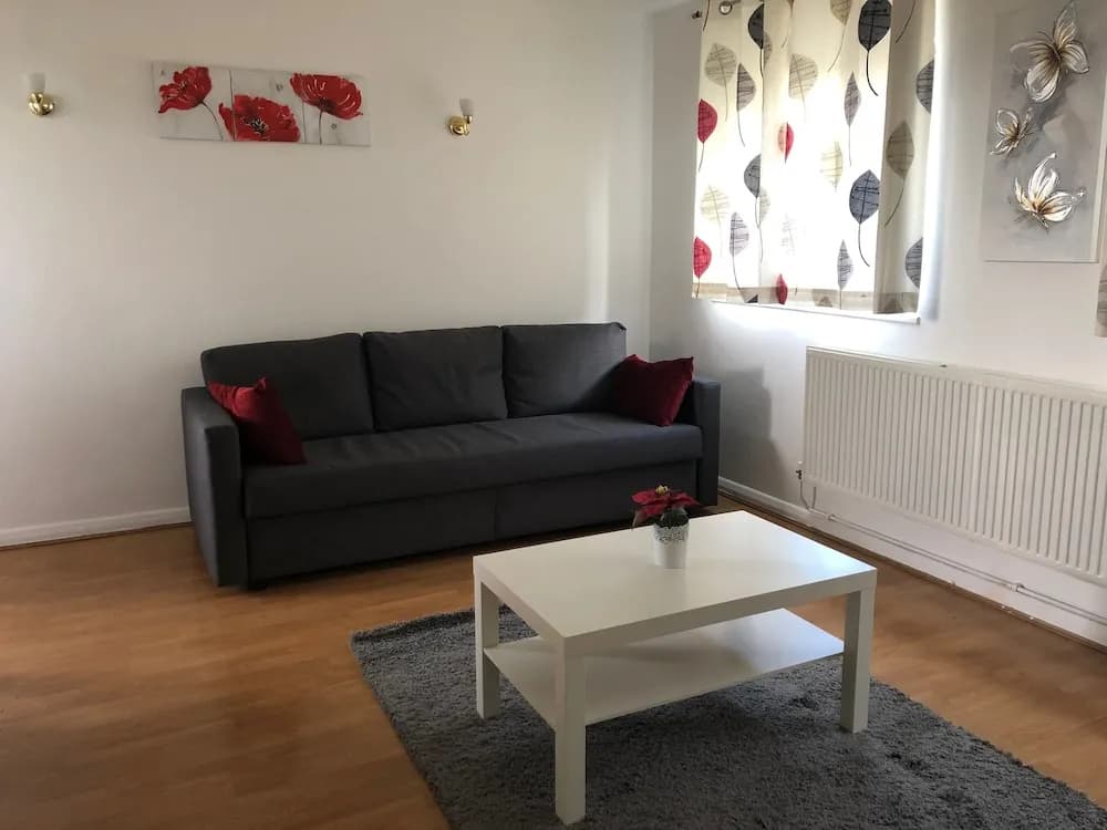 Euston Flat - photo 9