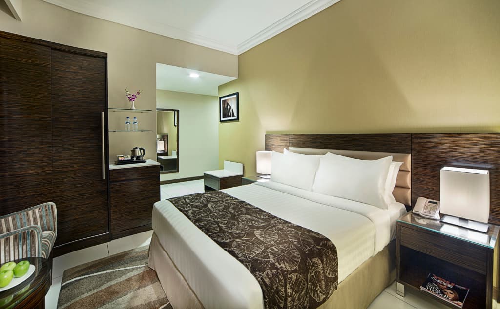 Gateway Hotel - photo 3