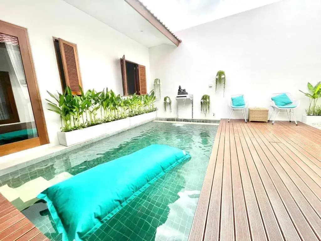 King Bed Pool Villa Paradise - North Seminyak - photo 8