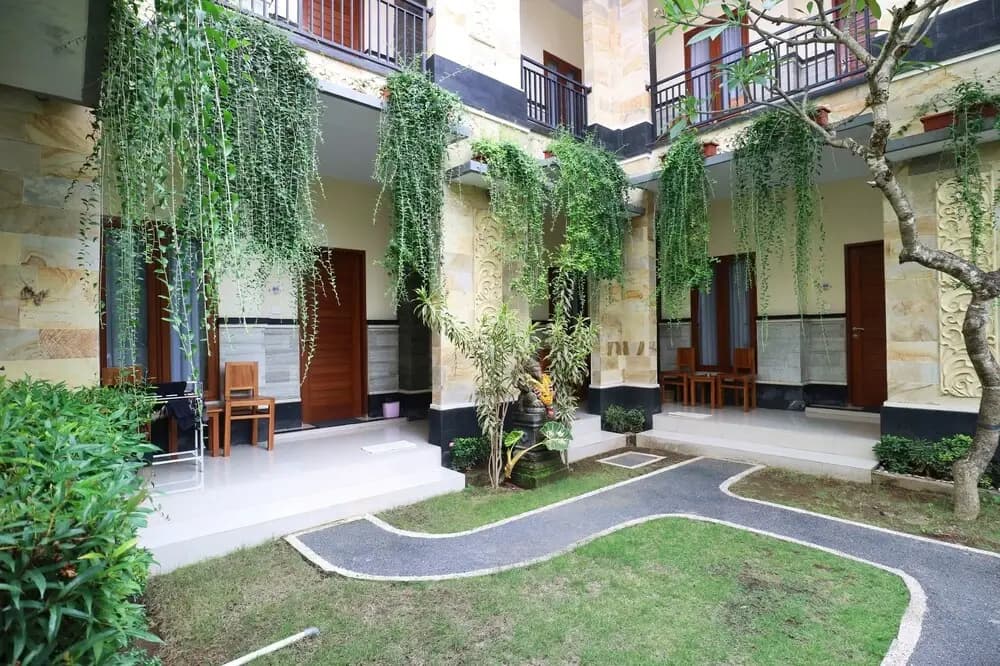Raddeyapa Guest House - photo 1