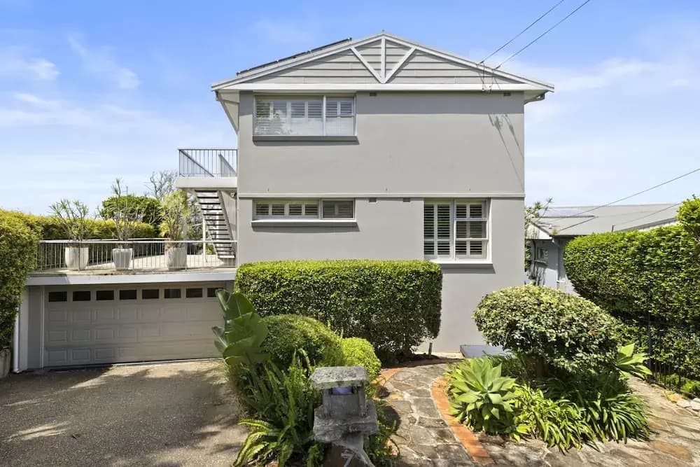 Spacious 5-bed Beach House With Ocean View - photo 11