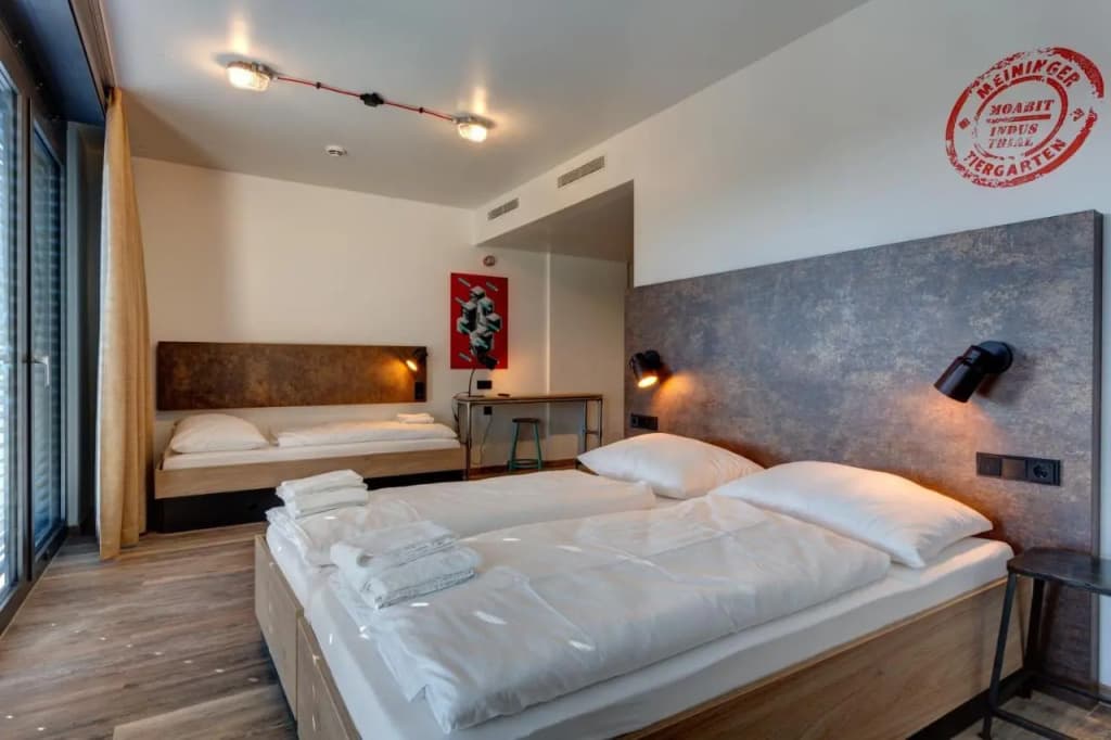 Meininger Hotel Berlin Tiergarten - photo 41