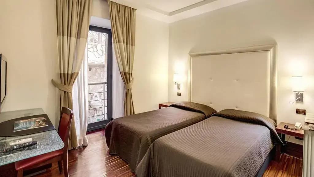 The Strand Hotel - photo 20