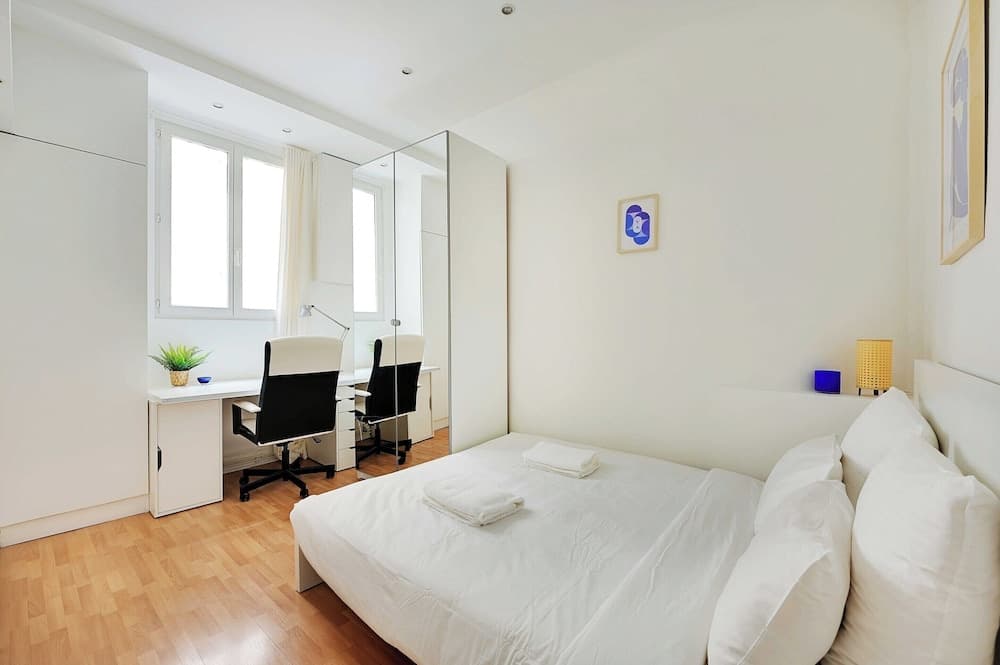 Beautiful Apartment in the Marais - 3bdr/6p - Paris - photo 4